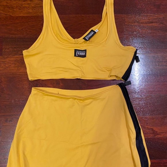 Gian Franco ferre set - Picture 2 of 3